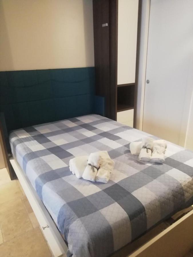 Le Antiche Travi Apartment Bari Exterior photo